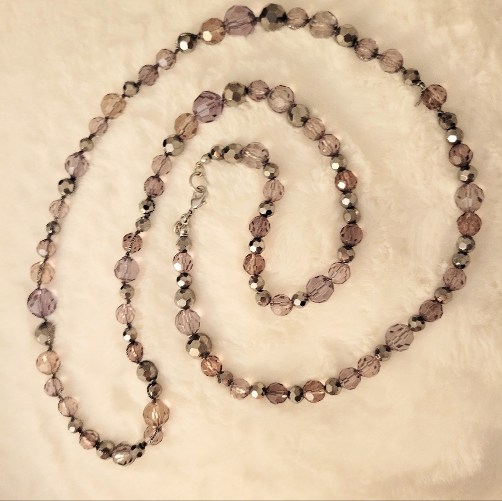 LOFT Beaded Necklace (Long)